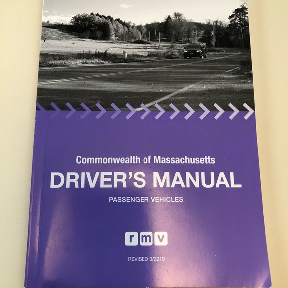 🐳CommonwealthofMassachusetts DRIVER’S MANUAL🦞new - Picture 2 of 2